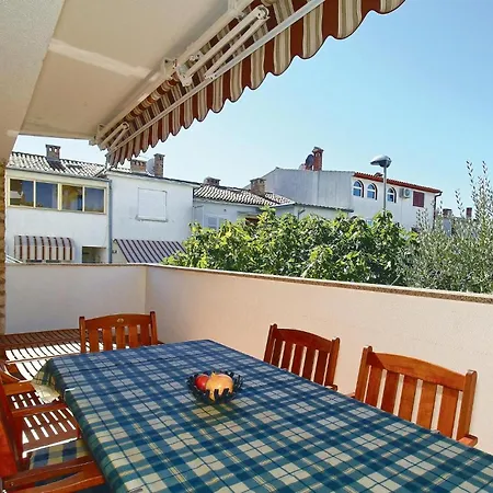 Vcemina Vi Apartman *